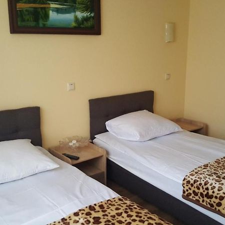 Zatishok Guest House Rakhiv Luaran gambar