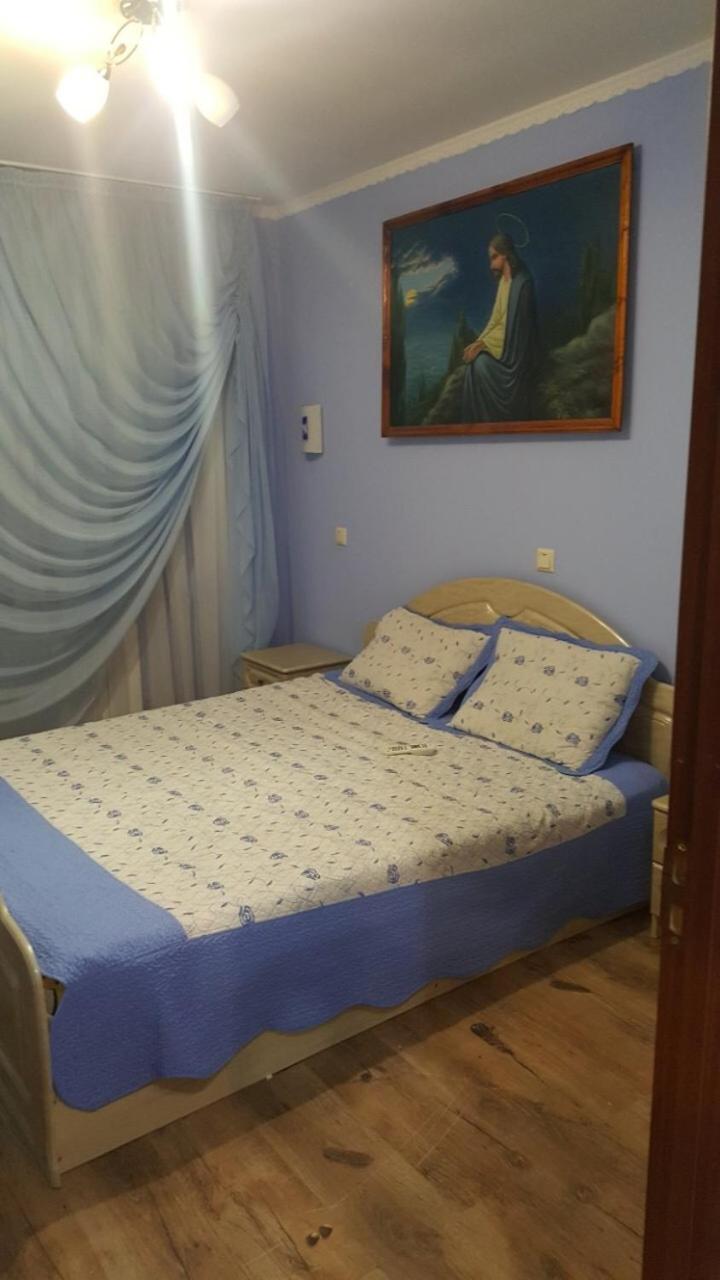 Zatishok Guest House Rakhiv Luaran gambar