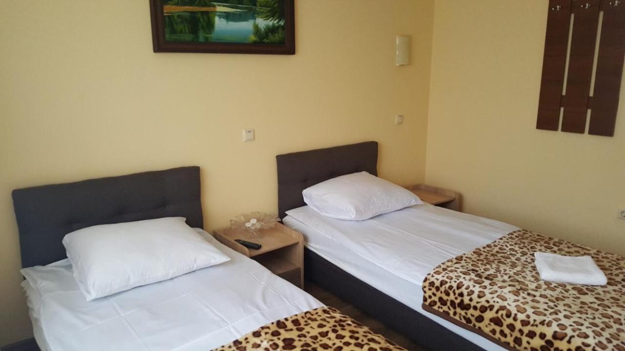 Zatishok Guest House Rakhiv Luaran gambar