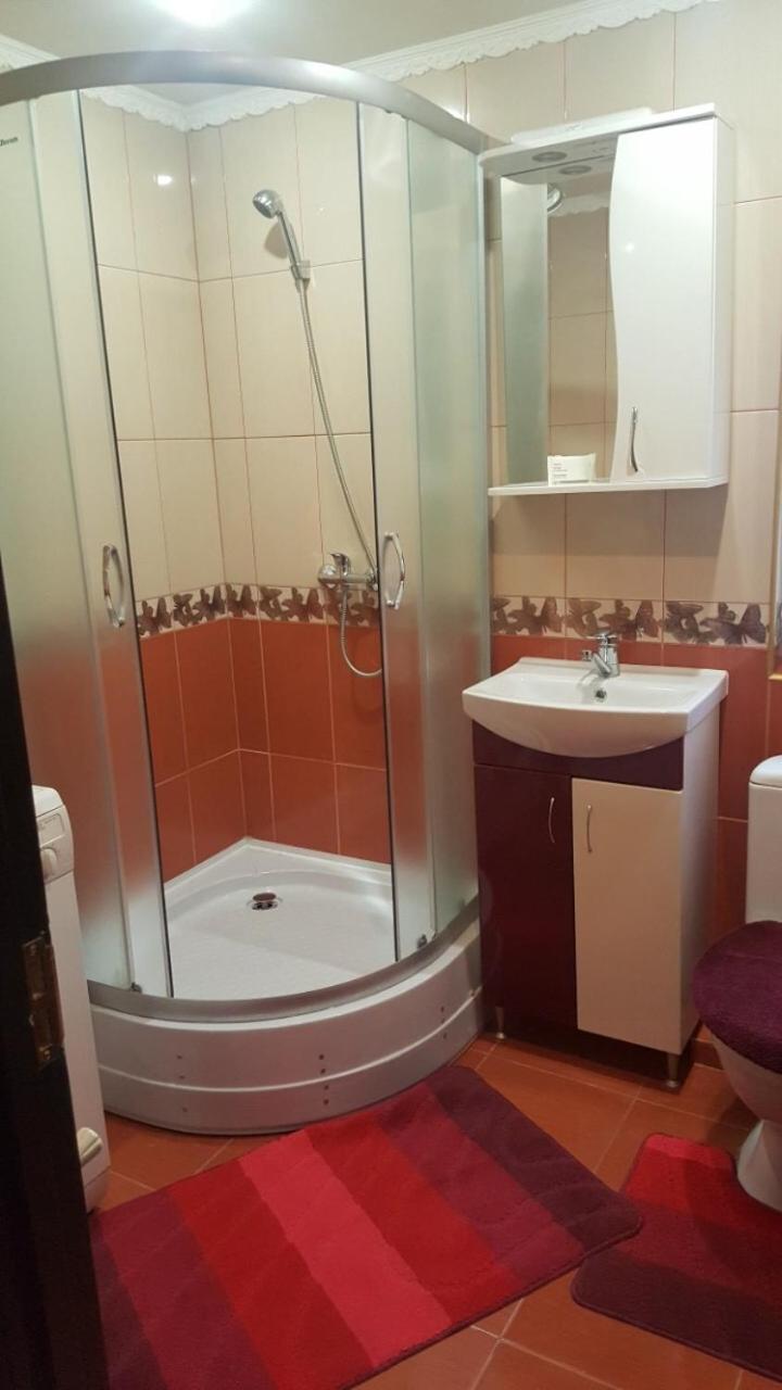 Zatishok Guest House Rakhiv Luaran gambar